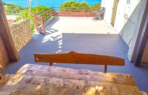 Mila's pet friendly holiday house with private beach place and sunbeds included - Photo 24