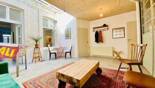 Oasis Urbaine - Spacieux et calme avec patio - Foto 4