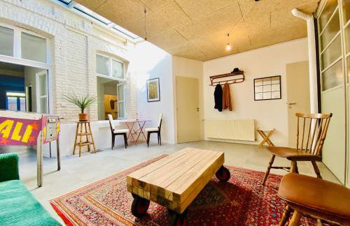 Oasis Urbaine - Spacieux et calme avec patio - Foto 4