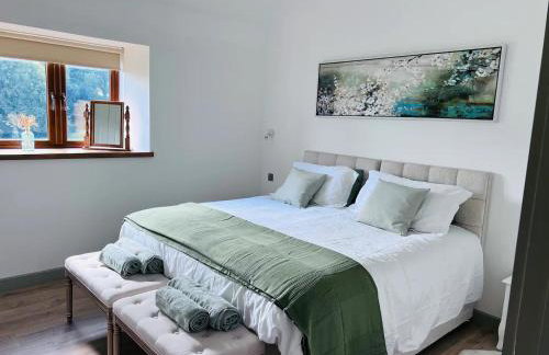 The Barn at Burfords with wood fired hot tub - Foto 7