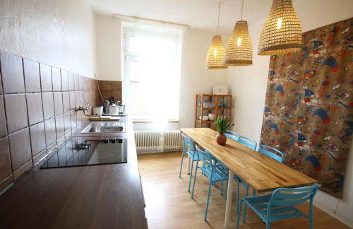 Moderne Studio Apartments und 120qm Wohnungen in Oberhausen, ideal für Geschäftsreisende und Monteure - Foto 60