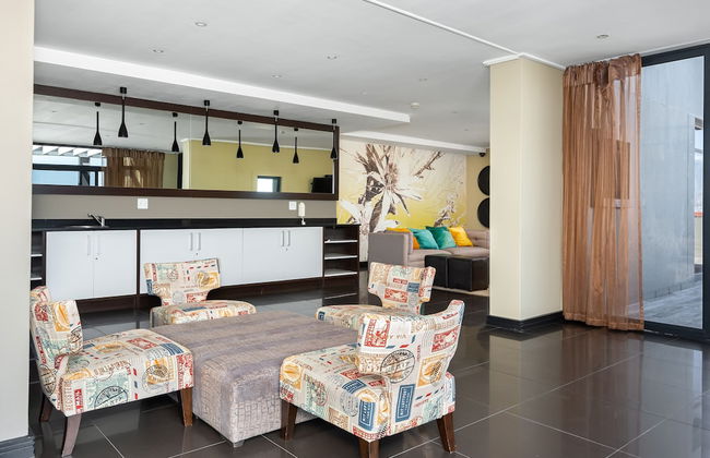 The Manhattan 505 - Photo 2