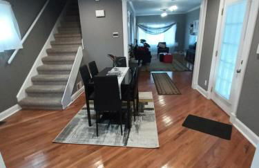 Cozy Updated 3-BR apartment near Peace Bridge - Foto 4