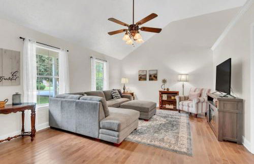 Whispering Cottage 3 BRD 2 BA Grill Fire pit - Foto 1