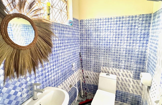 Mama's House - Photo 12