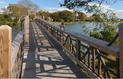 The Most Desired Summer Retreat with Private Pool Just 5 Minutes from the Beach - Foto 54