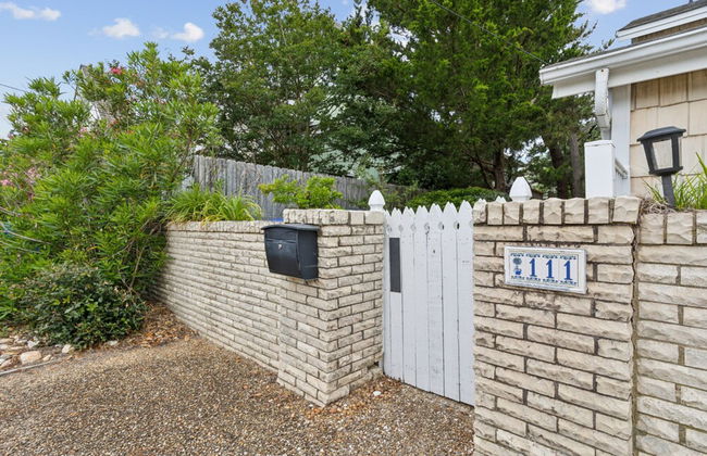 Oasis Steps From Beach Outdoor Shower and Dining - Foto 38