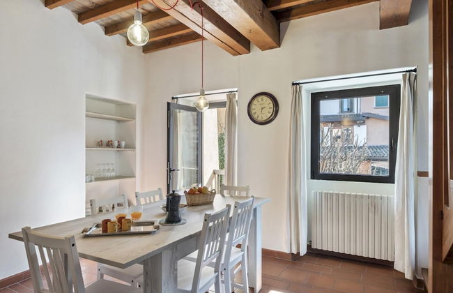 I Balconi in Iseo With 2 Bedrooms and 1 Bathrooms - Foto 1