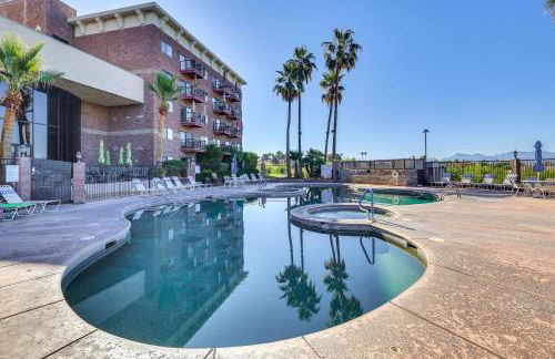 London Bridge Views Havasu Condo on Golf Course - Foto 22