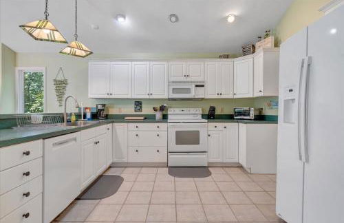 Reel Relaxed - Lakefront w/ Private Dock! - Foto 20