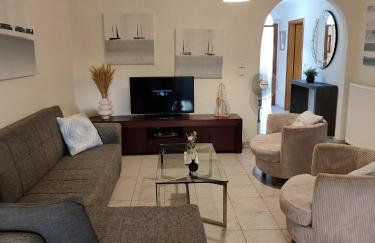 SOLMAR HOUSE - Photo 7