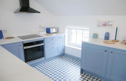 Sunset View, 2 bedrooms in the heart of Holt with parking - Foto 8