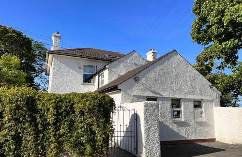 Luxurious Manor House with Sea Views - Sleeps 10 - Photo 44