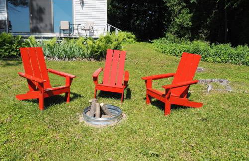 A Short's Walk - Lakefront w Spa & Kayaks! - Foto 11