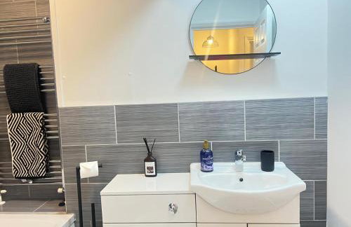 Gatwick 2 Bed Apartments Free Parking - Foto 41