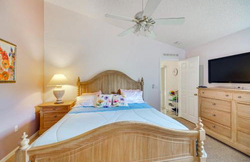 Pool and Fire Pit Family-Friendly Palm Bay Home! - Foto 14