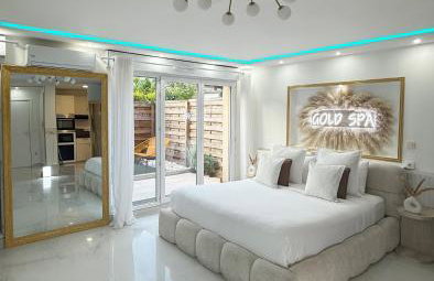 Private suite with jacuzzi sauna and garden - Foto 21