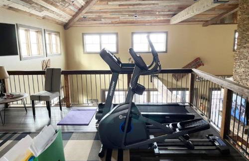 Downeast Sunset Luxury Lakehouse - Photo 46