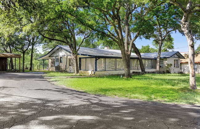 Creekside Haven with Pool and Firepit - Foto 26