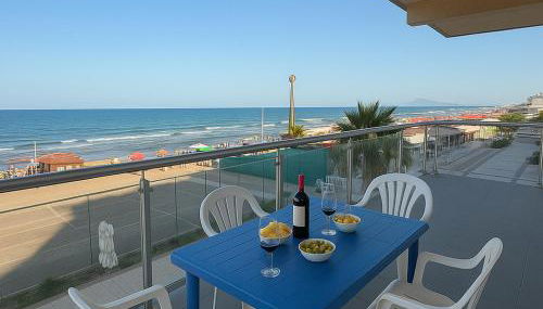 Sol, Mar y Terraza XXL frente a la playa - Foto 1