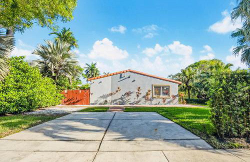 Coastal Paradise Retreat - Mini Golf, 4 Bedrooms, Game Room, Htd Pool, BBQ Fire Pit - Foto 20