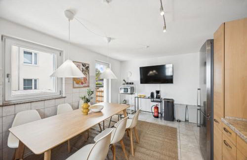 Kaiserstuhl Oase - 4BR, Küche, TV`s, Waschtrockner, Innenhof - Foto 11