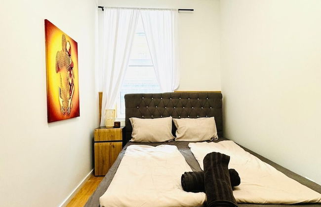 10BR Apt for Groups 8Min to Rathausplatz - Foto 36