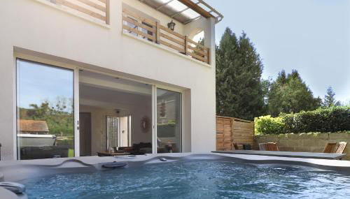 La Villa Romaine, Jacuzzi 15 min du Zoo de Beauval - Photo 2