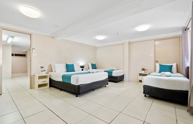 Cityville Apartments & Motel - Photo 16