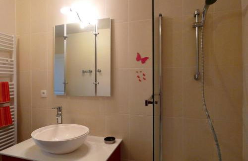 Appartement spacieux avec rooftop et garages privés à 3 min de la gare d'Épernon - FR-1-581-129 - Foto 16