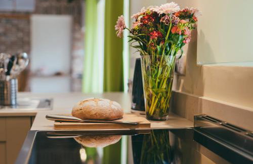 Deerclose West Farmhouse - Photo 11