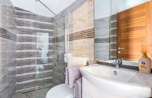 Villa Volcera - Photo 30