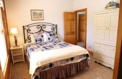 4 BR: Timbers #1 Stand alone Cabin - Foto 13