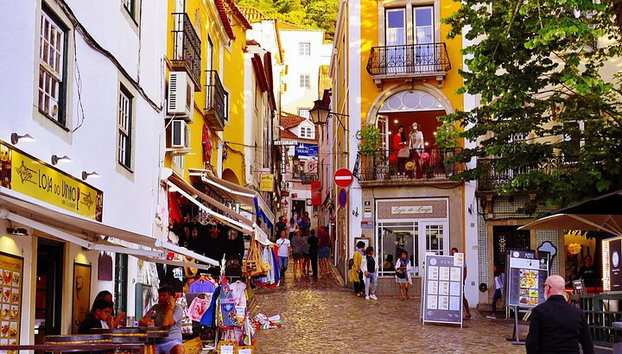 Lisboa - Tour privado de 9 horas a Sintra, Cabo da Roca, zona de la bahía de Cascais - Foto 5, centro historico de sintra