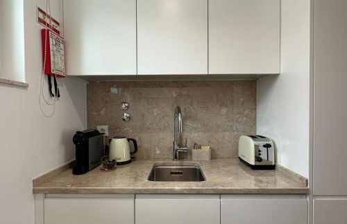 WHome Cozy Riverside Apartment in Trafaria - Photo 11