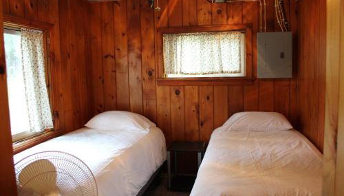 Cabin 7 - Cozy classic cabin on the lake shore with private deck - Foto 5