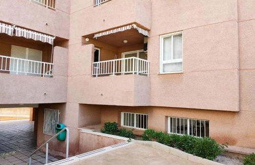 Global Properties, Practico apartamento con piscina en Residencial Brezo Canet - Foto 27