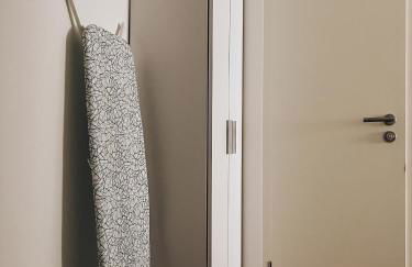 Neuwertiges Apartment mit schnellem WLAN, Netflix, Glasfaser, Kostenlose Privatparkplatz auch für Transporter geeignet R8 - Foto 14