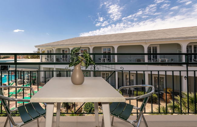 Sofia's Hotel - Photo 37