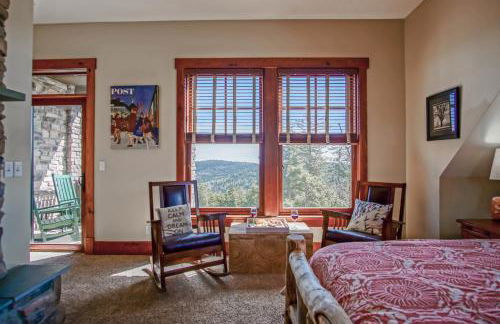 Slope side 8 BR at Sanctuary Majestic Mountain Top Estate 4800 square feet of quality sleeps 16 - Foto 44