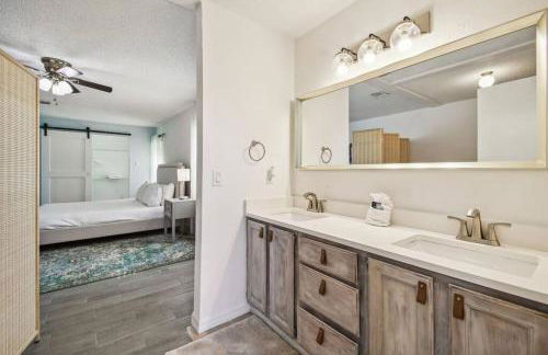 TRANQUILITY! PRIVATE Gated Estate! Boats, RVs OK! Has Separate Apt, Fishing, Hiking, LOW Rates! - Foto 82