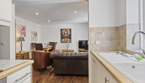 Pass the Keys Tannery Mews - Stunning Central 2-Bed with Parking - Foto 4, Other
