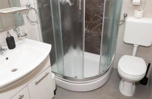 Five Bedroom Villa With Pool - Foto 26