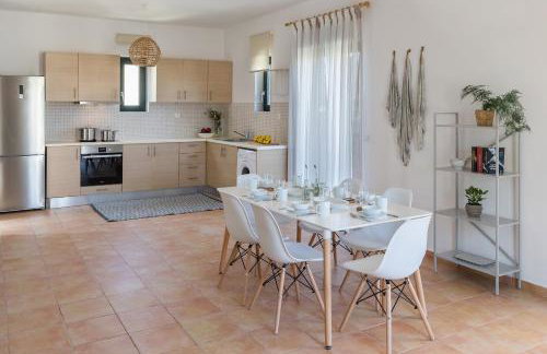 Syra Suites - Photo 61