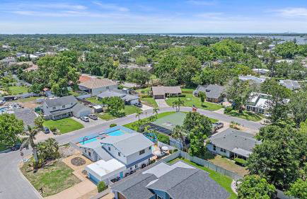 Poolside Paradise: Game room, Pickle ball & Pool - Foto 79