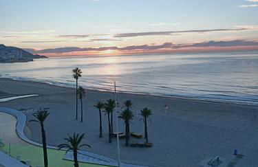Casa Pepa con vistas y amaneceres en Benidorm - Photo 6