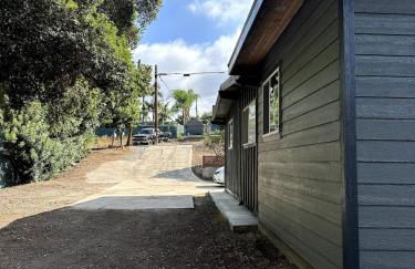 Freshly Renovated Family Home with Game Room, AC, King Bed, Luxury Bathroom - Foto 26