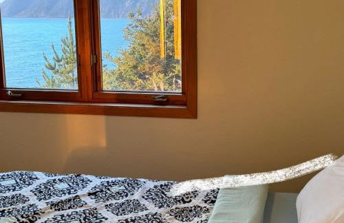 Amazing Oceanview 2 bedroom Oceanfront! by OceanviewHotTubs Shelter Cove, CA Tesla EV Station - Foto 5