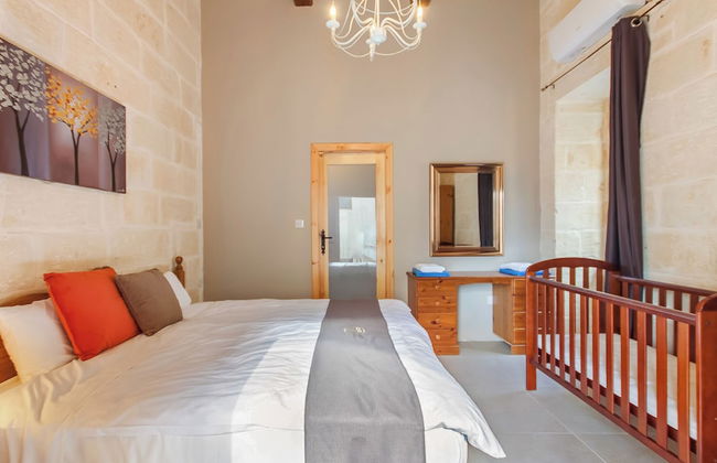 Nadurin, Gozitan Villa 7 Bedr. & 2 Pools - Photo 26