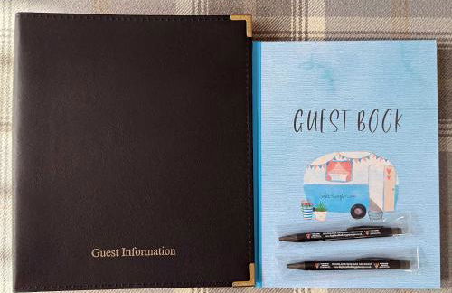 Highland Holiday Getaways - The Heilan' Lodge - Foto 26